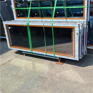 Алуминиеви въртящи се врати